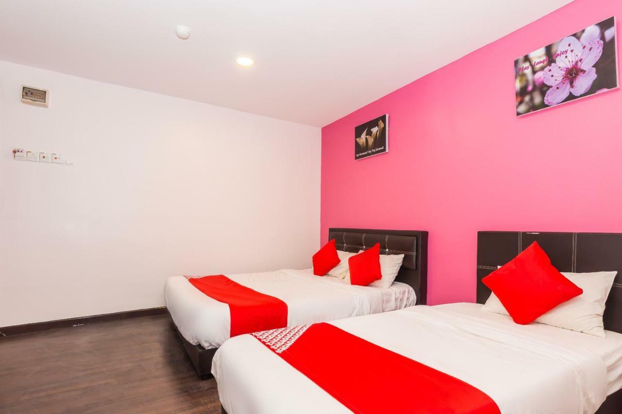 Taj Grand Hotel Melaka Zewnętrze zdjęcie